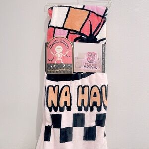 NEW Halloween Pink Retro Disco Ball Oversized Plush‎ Throw Blanket Spiders Bats